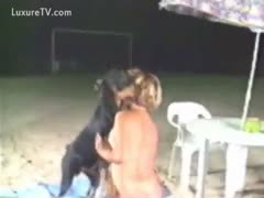 Sexy cougar with a wonderful ass getting fucked doggystyle by an animal 